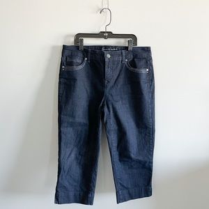 Gloria Vanderbilt Jordyn Capri Women's size 6P Dark Wash Blue Denim Jeans